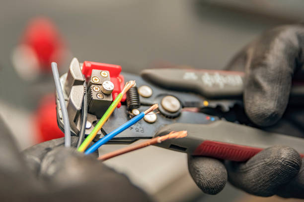 Best Commercial Electrician Services  in Trezevant, TN